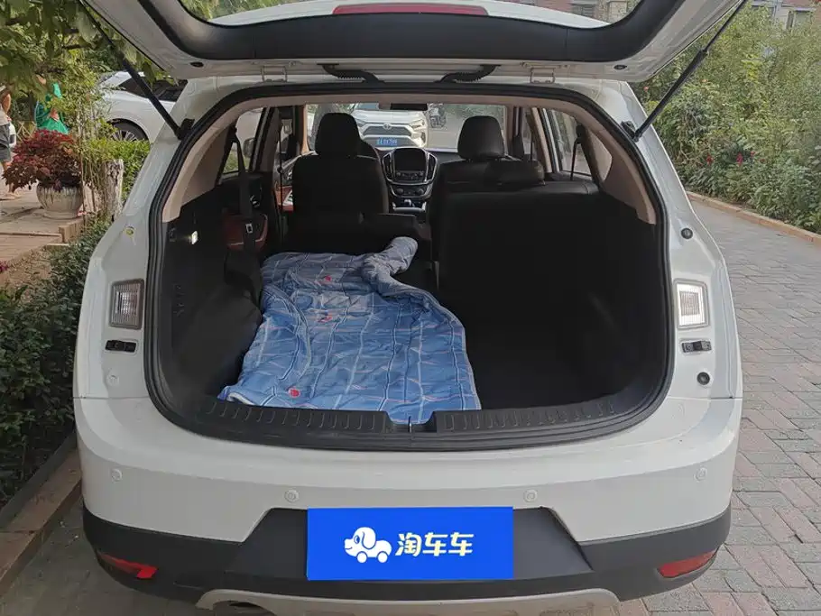 Baojun 560 2016 2015 1.8L Manual Elite
