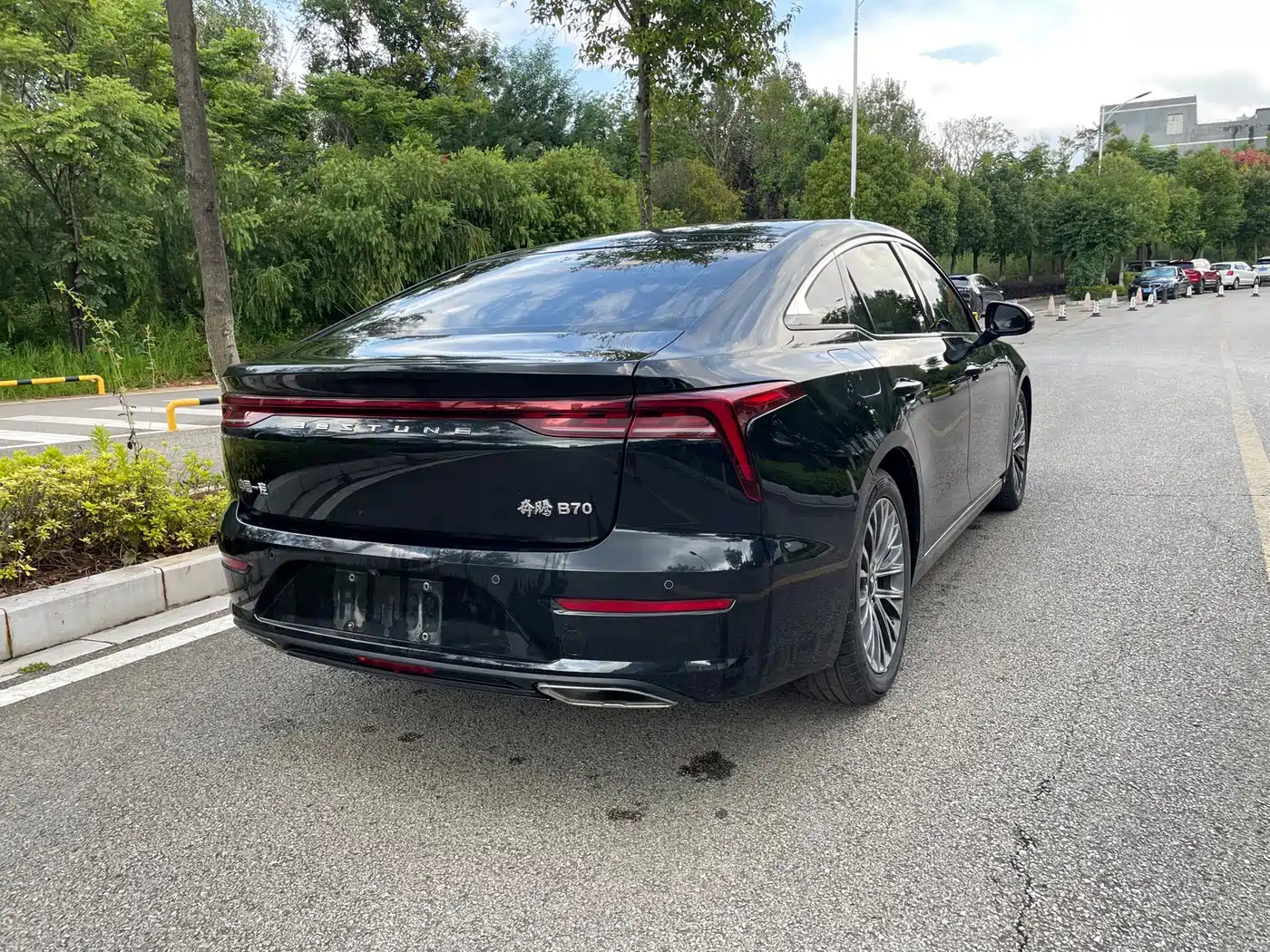 Photo 18 - Besturn B70