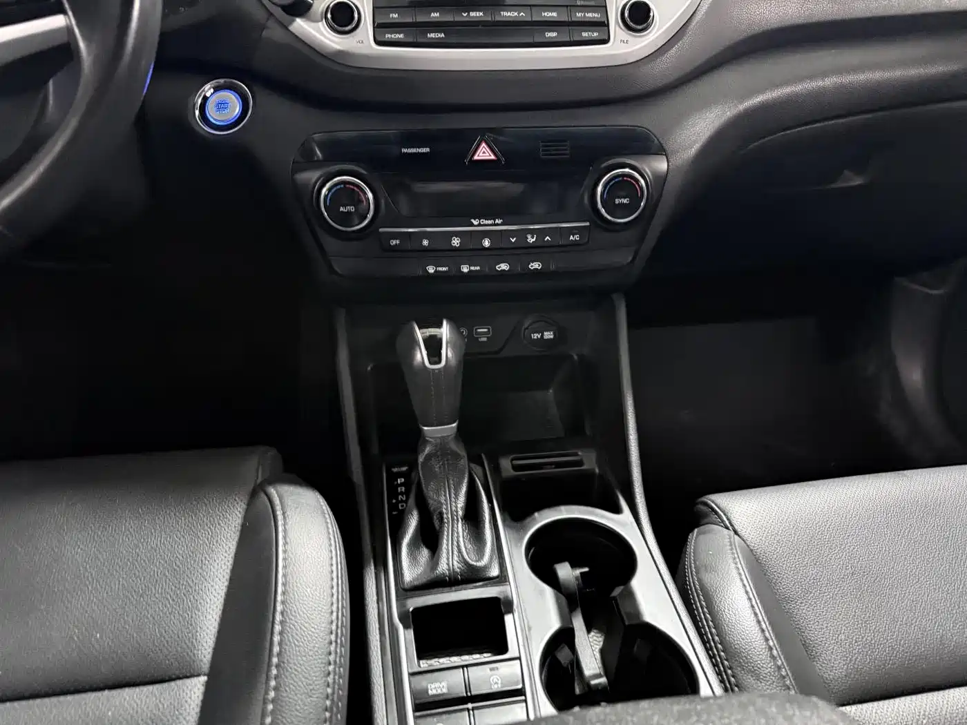 Hyundai Tucson 2015 1.6T Dual Clutch 2WD Leading фото 15