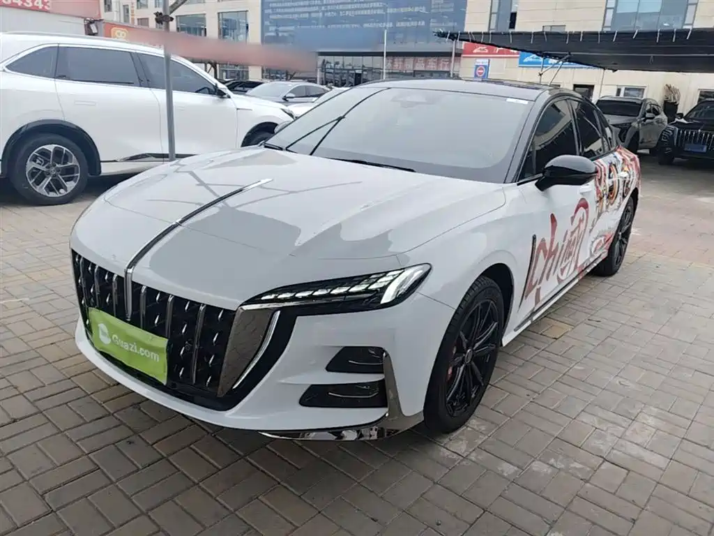 Hongqi H6 2025 Model 2.0T Fashion Edition