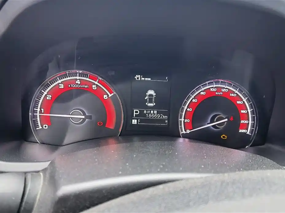Isuzu Lingtuo 2022 2020 2.5T 4WD Automatic Flagship Edition China VI JE4D25Q6A