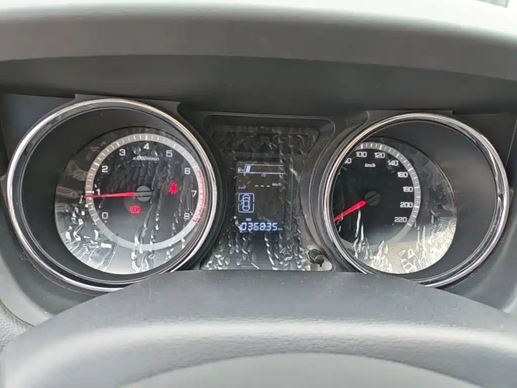 Dongfeng Aeolus Dongfeng Fengshen A60 2015 2016 Model 1.5L Manual Luxury