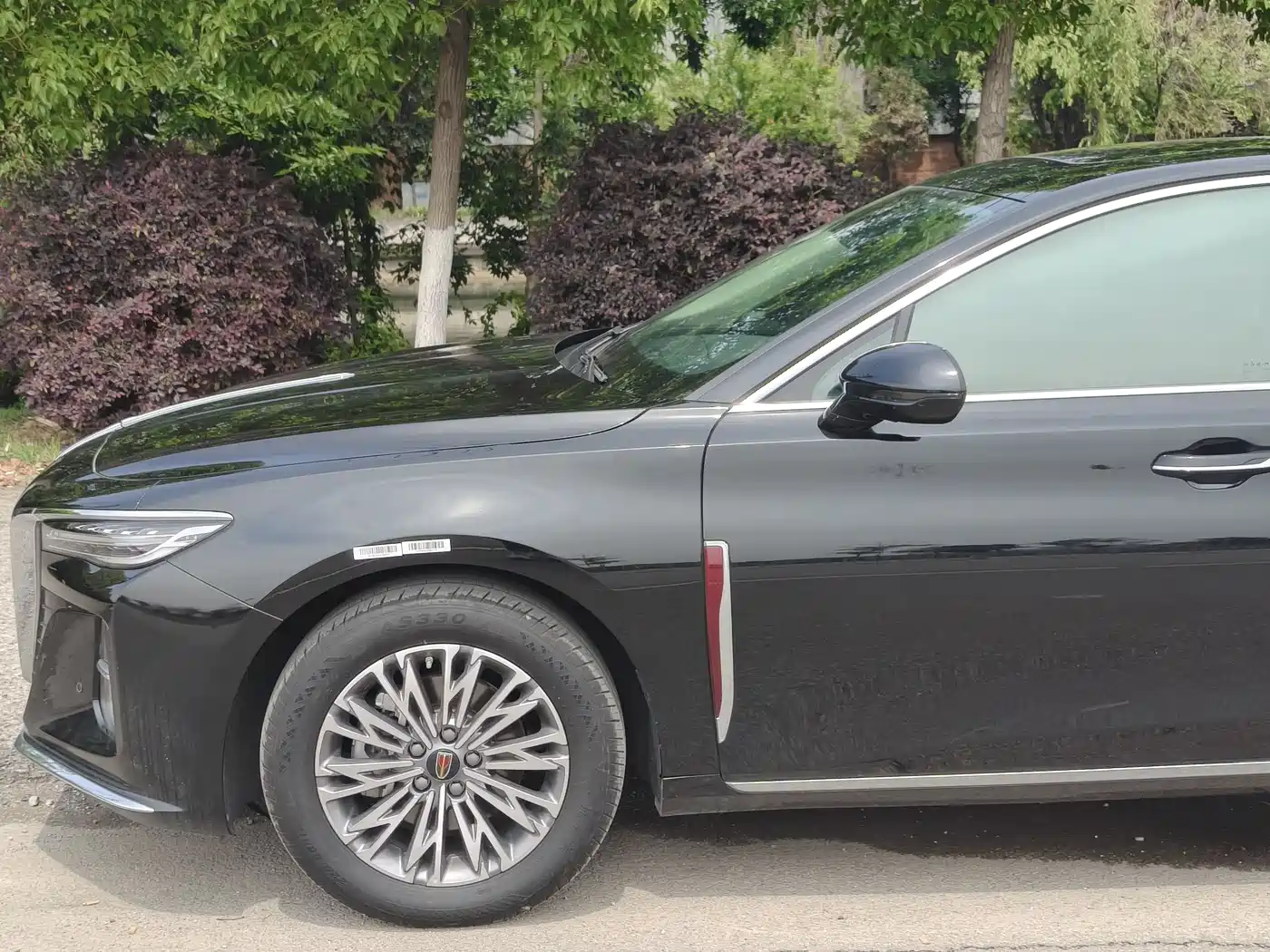 Hongqi H5 2023 1.5T DCT Smart Connect Joy Edition фото 18