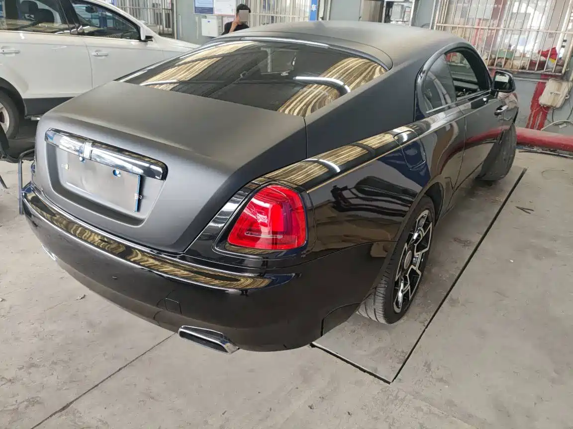Фото 5 - Rolls-Royce Wraith