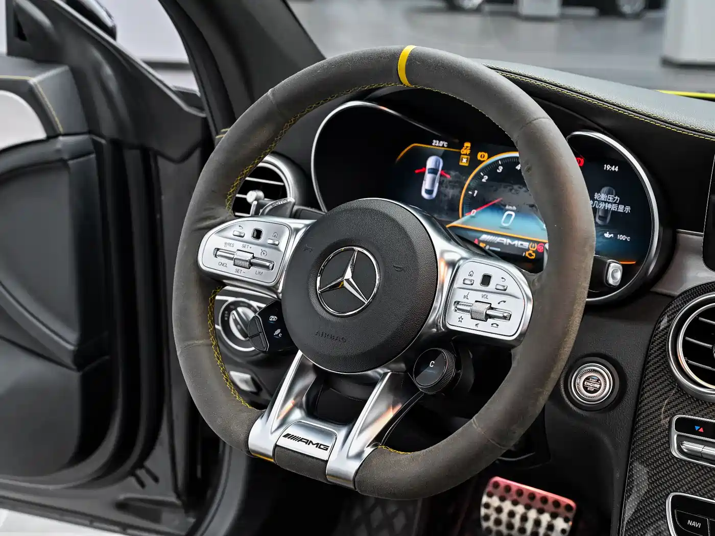Mercedes-Benz C-Class AMG 2021 AMG C 63 Coupe Night Special Edition фото 11