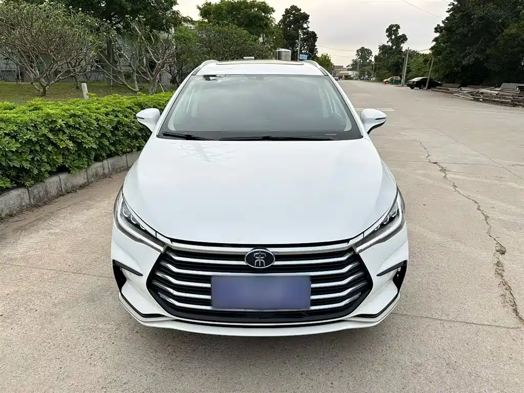 BYD Song MAX 2021 Upgrade 1.5T Automatic Luxury Edition 6-Seater фото 3