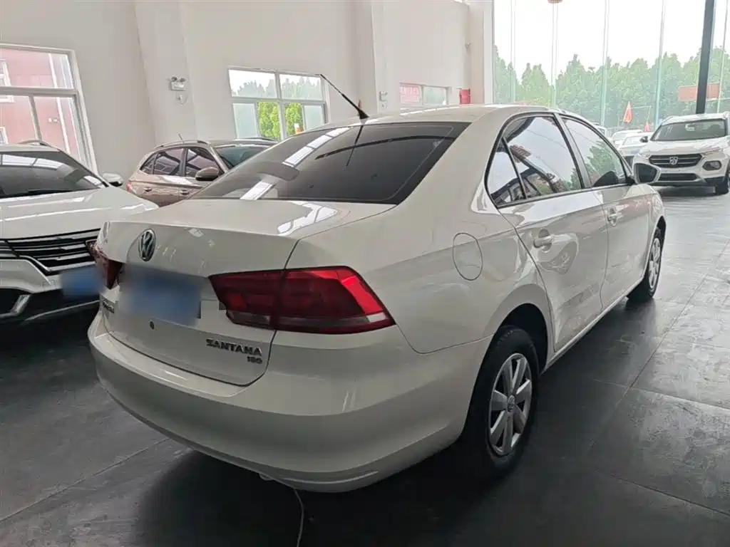 Volkswagen Santana 2015 1.6L Manual Trend Edition фото 7