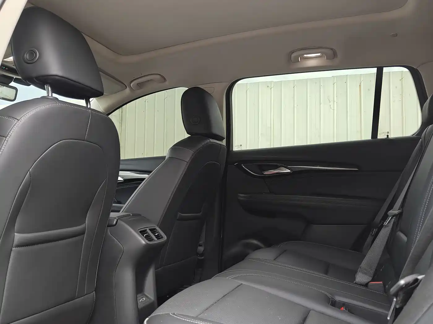 Buick Envision Plus 2023 2022 Enclave Plus 652T 5-Seater AWD Luxury