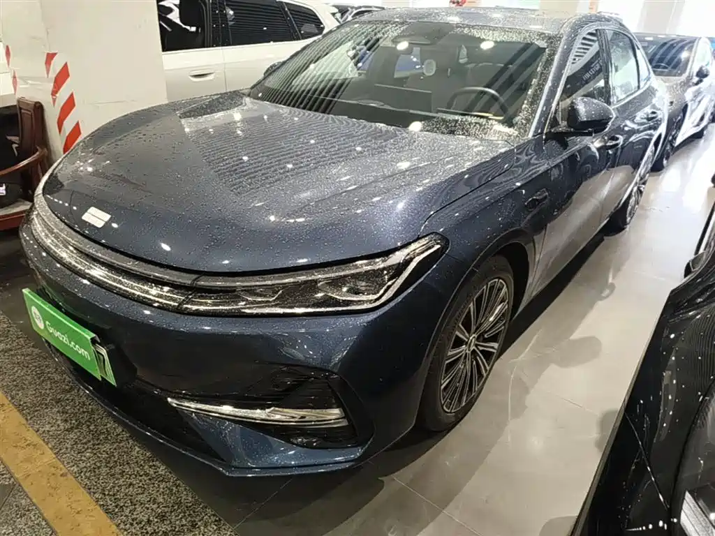 Geely Galaxy Galaxy A7 2025 EM-i фото 2