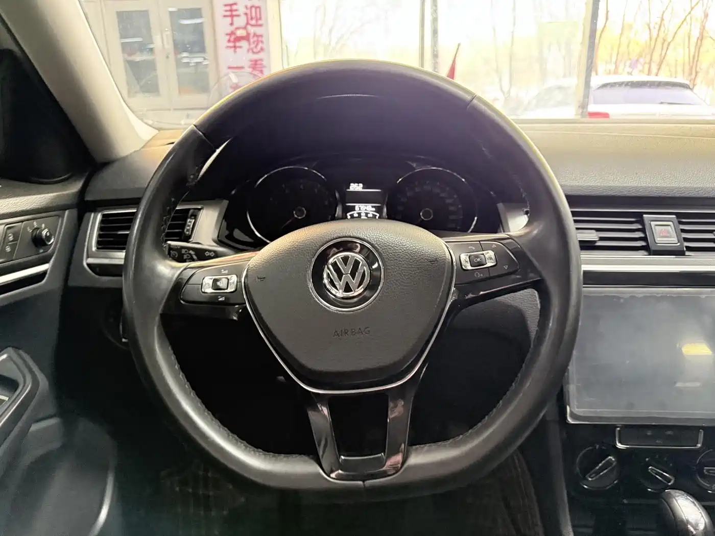 Volkswagen Bora 2018 1.5L Automatic Comfort фото 15