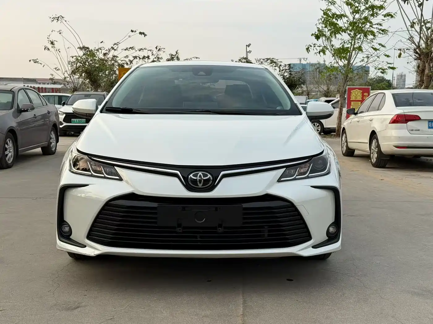 Toyota Corolla 2021 1.2T S-CVT Elite PLUS Edition фото 2