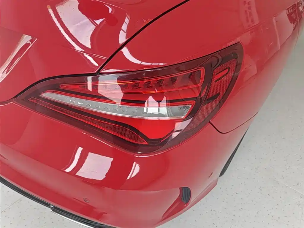 Mercedes-Benz CLA (Import) 2018 CLA 200 Fashion Edition фото 8