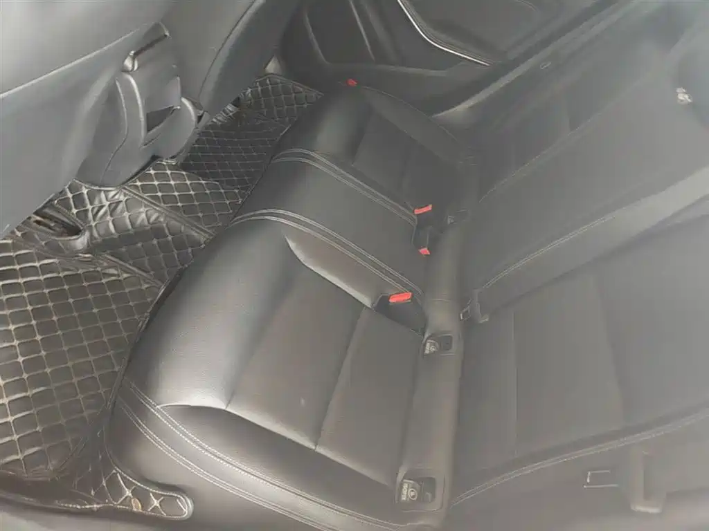 Mercedes-Benz CLA (Import) 2018 CLA 200 Fashion Edition фото 17