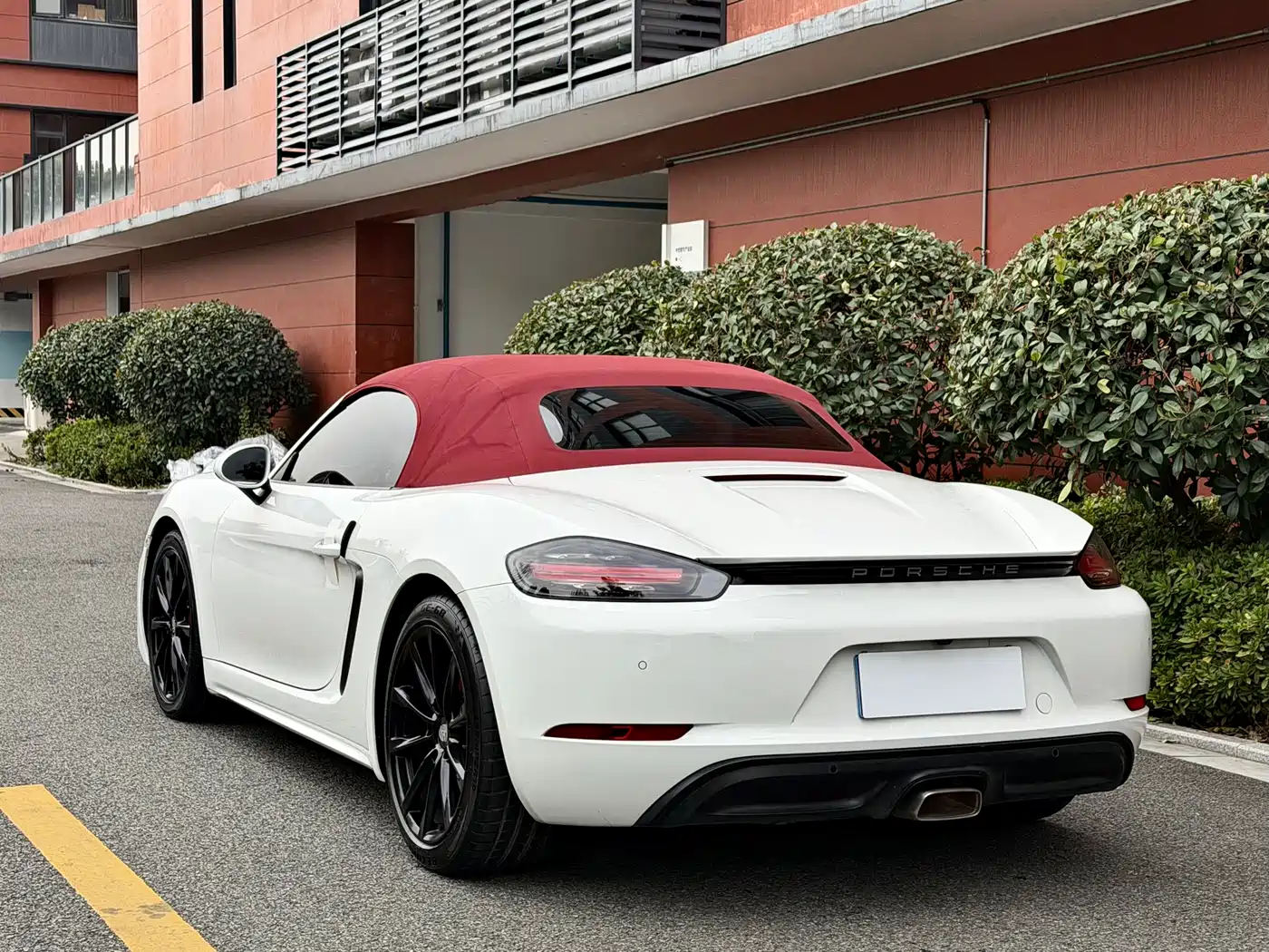 Porsche 718 2020 Boxster 2.0T фото 12