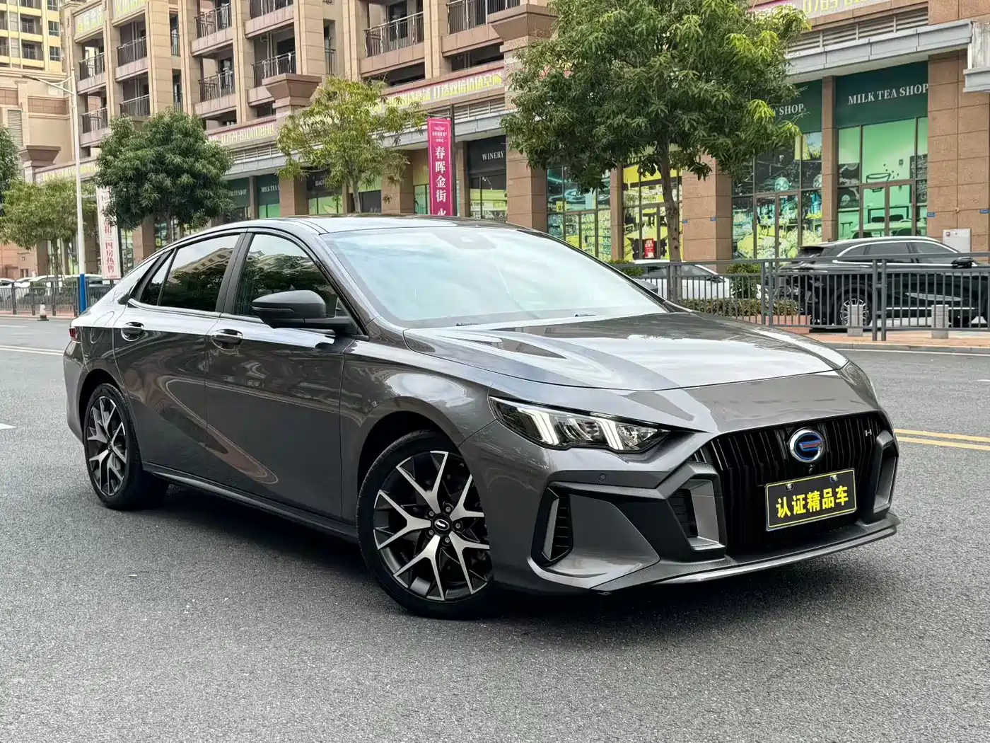 GAC Trumpchi Trumpchi Emkoo 2023 Shadow Leopard H Smart Hybrid фото 3