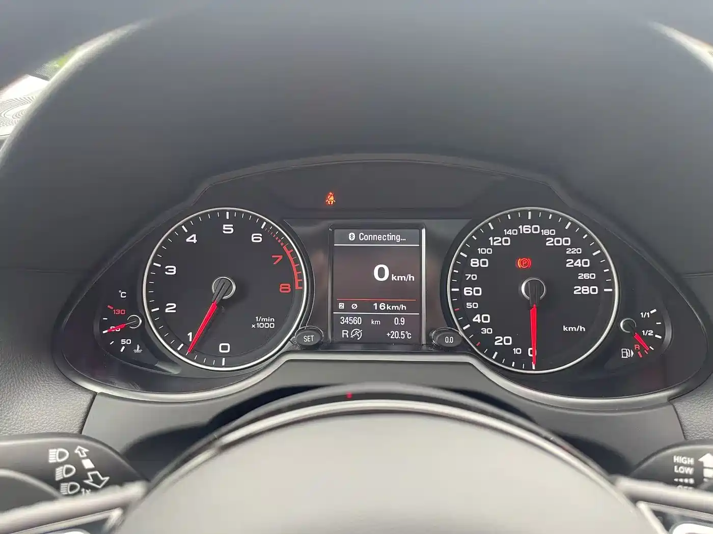 Audi Q5 2016 40 TFSI Comfort Model фото 31