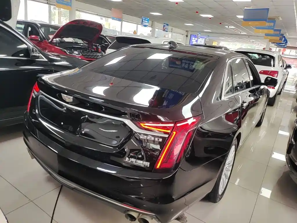 Фото 7 - Cadillac CT6