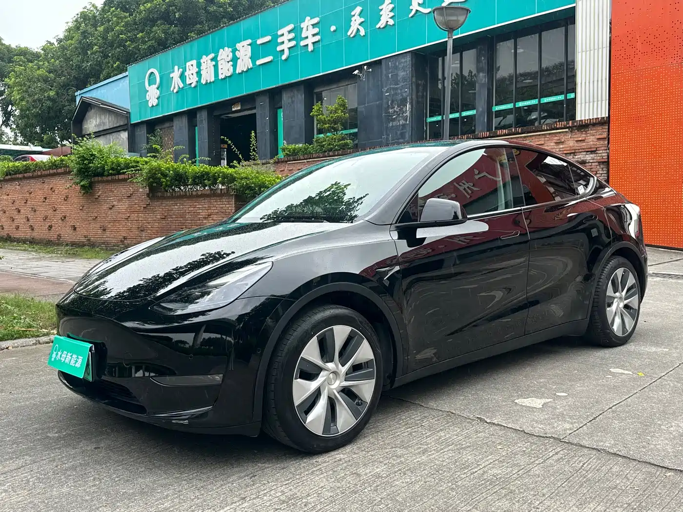 Tesla Model Y 2021