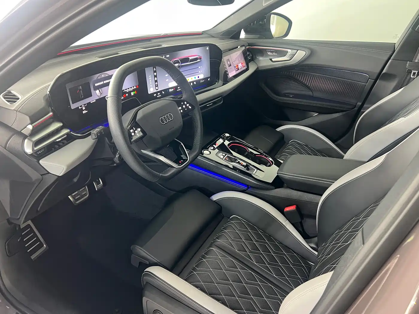 Audi A5L 2025 2.0T Sport Edition quattro фото 9