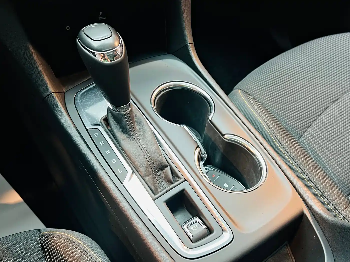 Chevrolet Equinox 2018 535T Automatic Galloping Edition фото 16