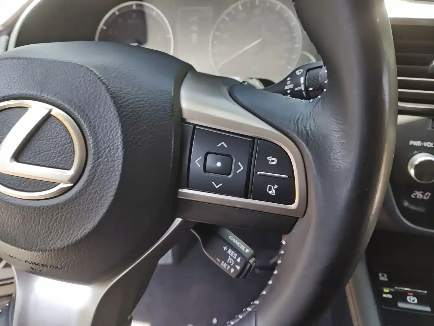 Lexus RX 2016 300 2WD Elite Edition (China V) фото 12