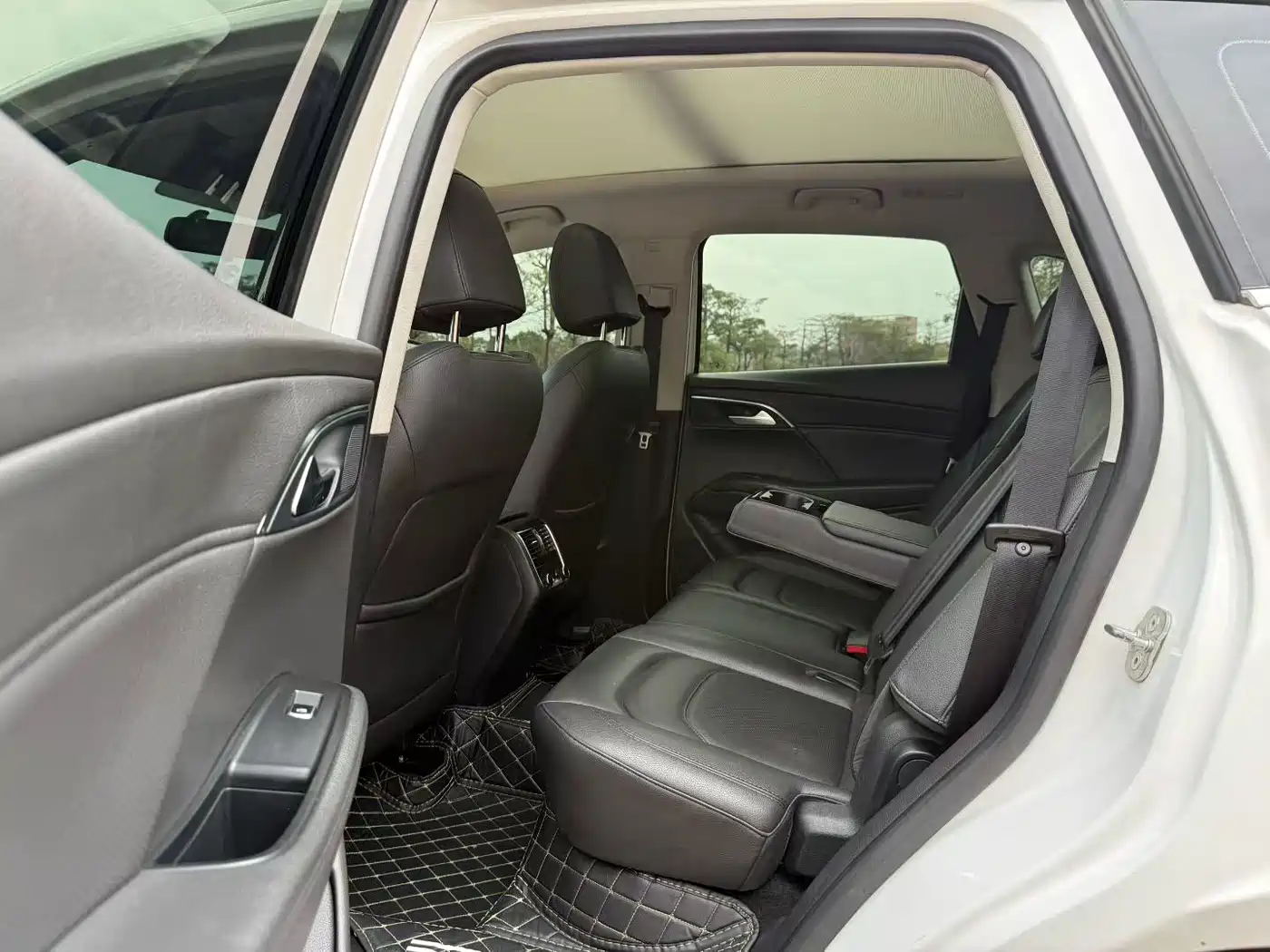Borgward BX7 2019 2018 28T 2WD Premium 7-Seater China VI