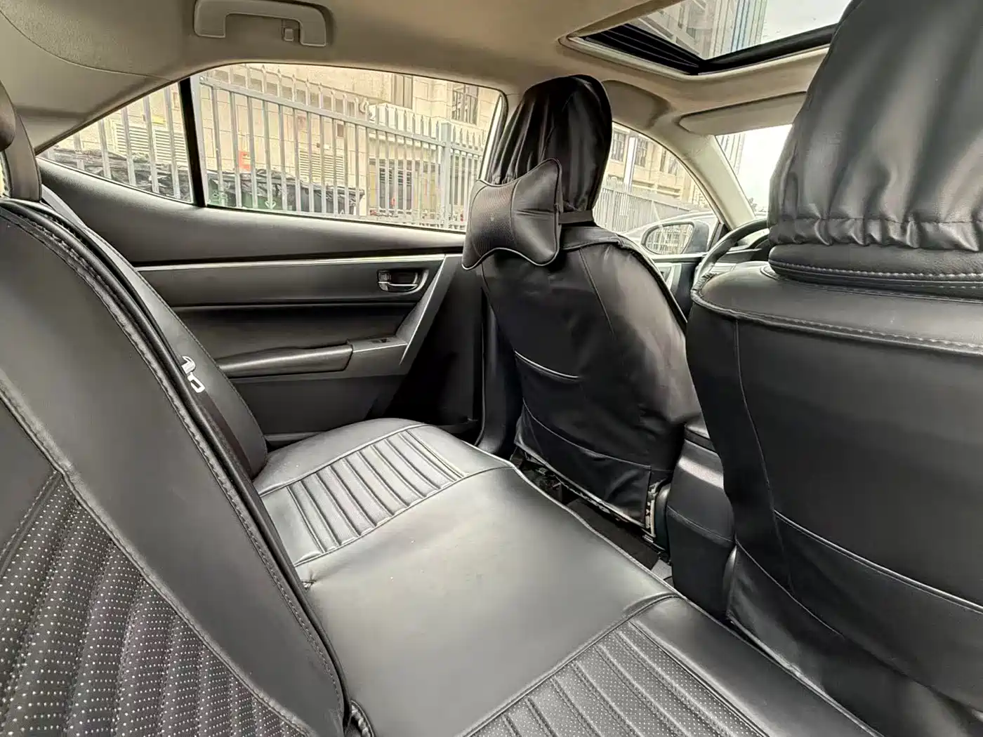 Toyota Levin 2014 1.6G CVT Elite Edition фото 10