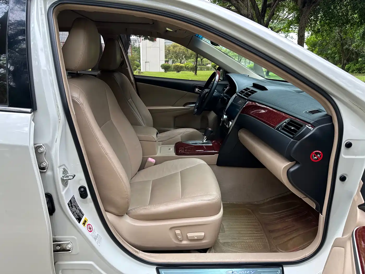 Toyota Camry 2013 2.5G Comfort фото 10