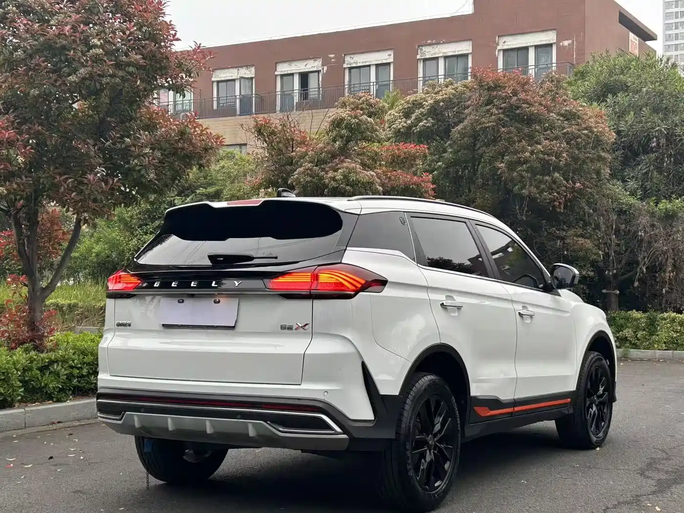 GEELY AUTOMOBILE BOYUE