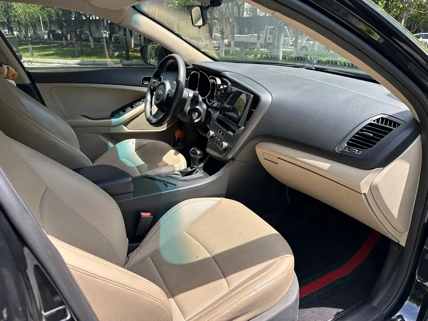 Kia K5 2015 2.0L Automatic GL фото 16