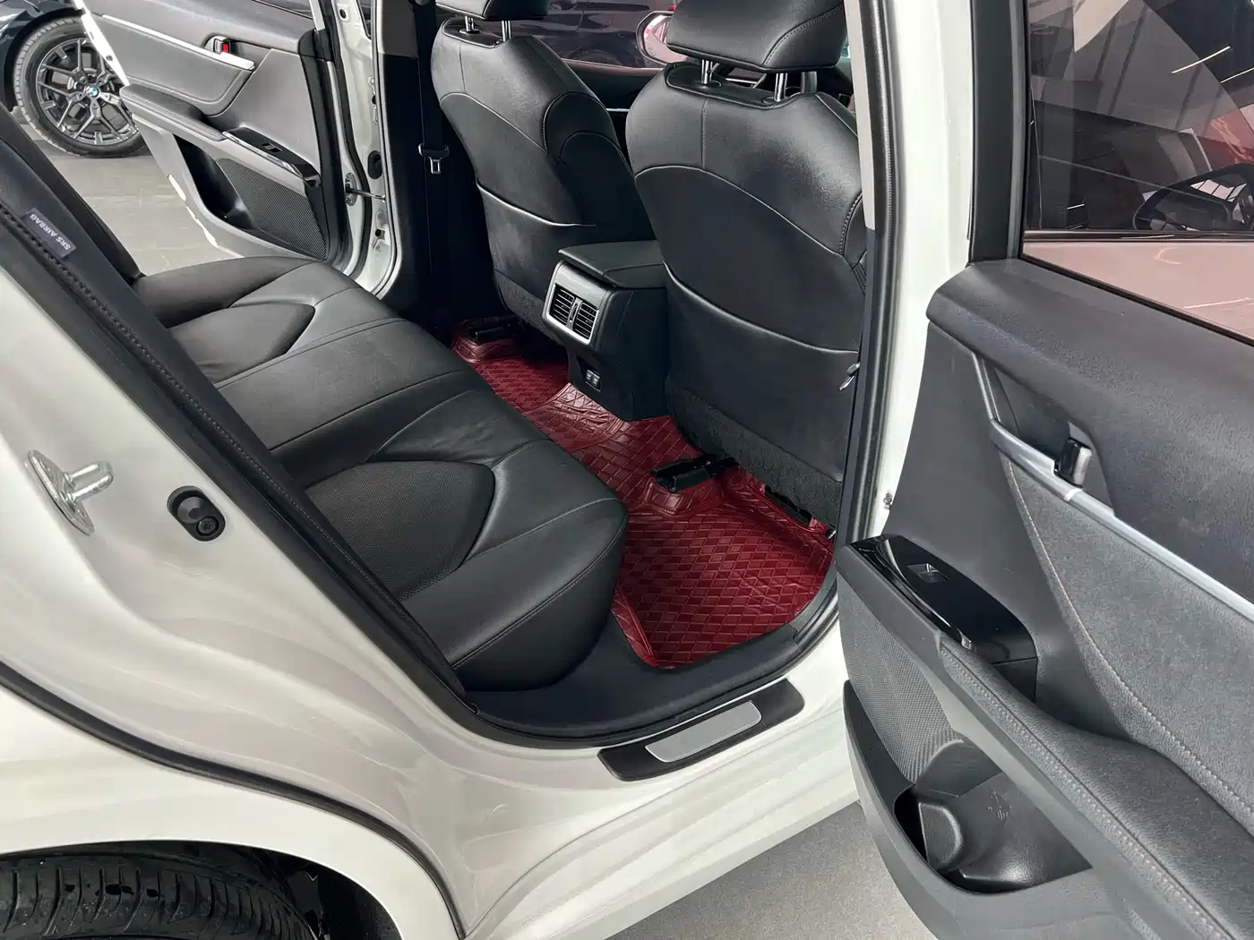 Toyota Camry 2021 2.0G Luxury Edition фото 7