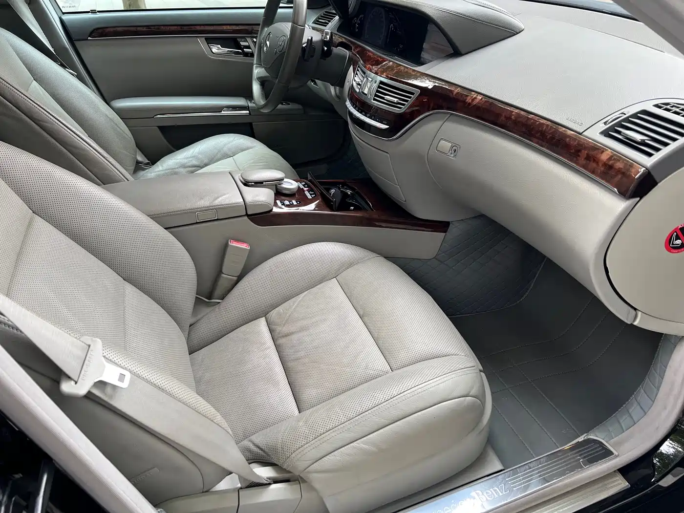 Mercedes-Benz S-Class 2010 S 350 L Luxury фото 14