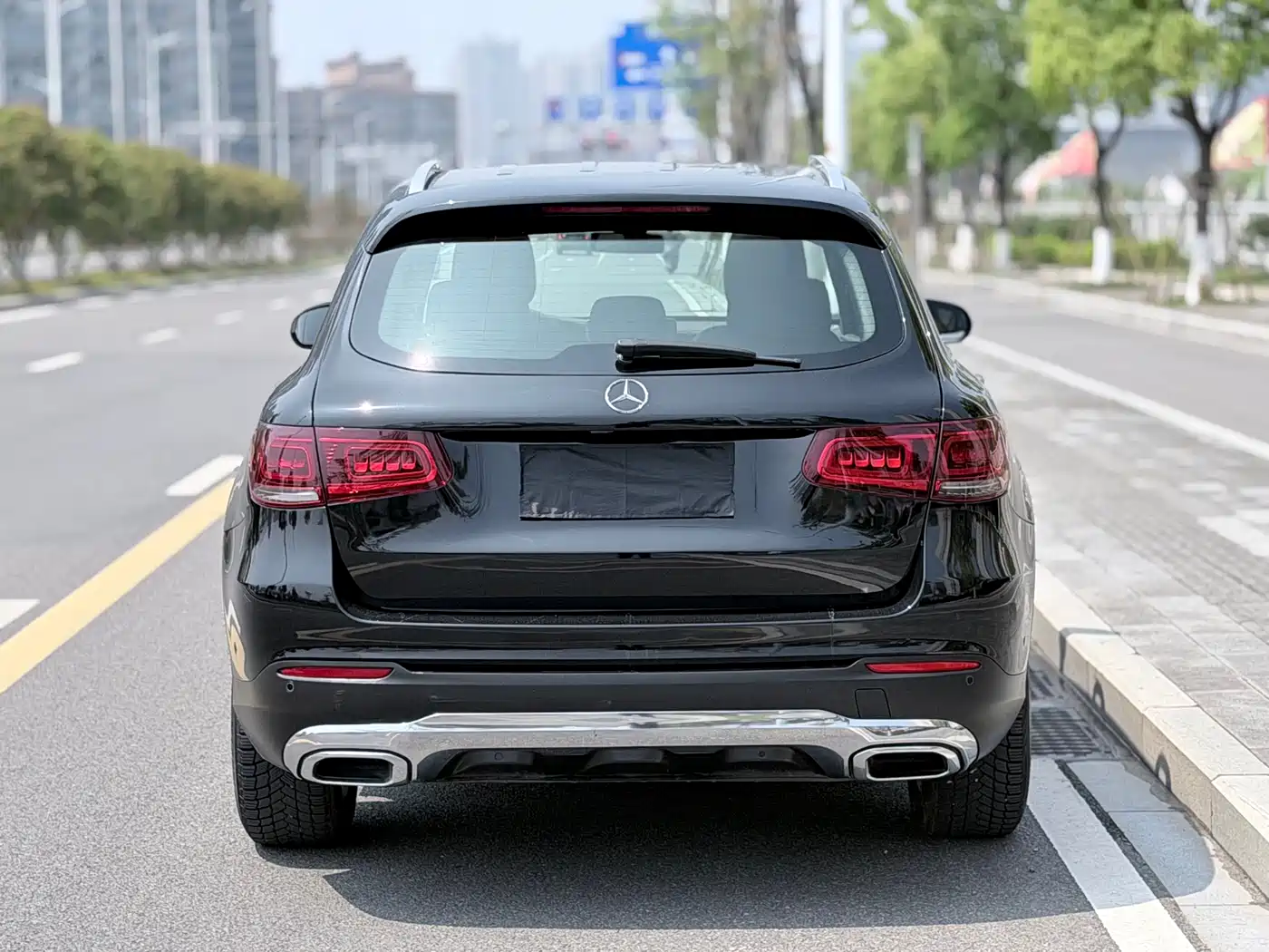 Mercedes-Benz GLC 2021 GLC 260 L 4MATIC Sporty фото 16