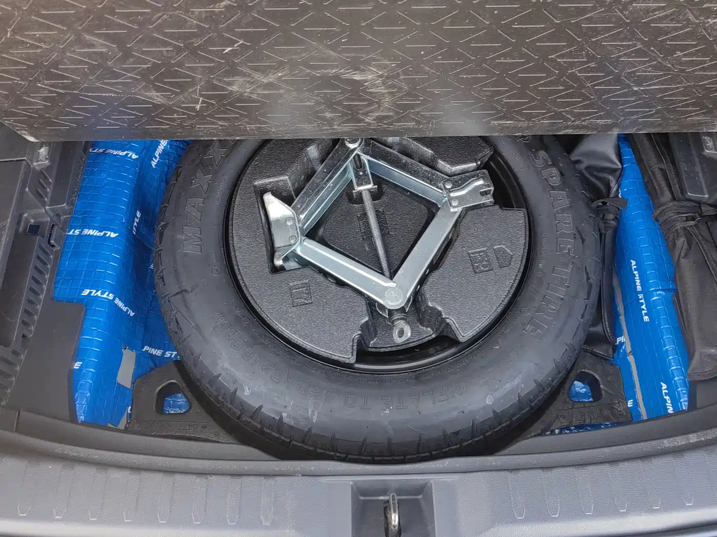 Фото 28 - Toyota RAV4