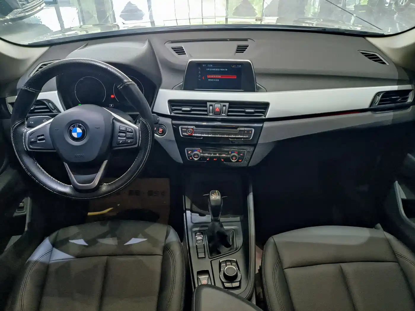 BMW X1 2018 sDrive20Li Leading Model фото 5