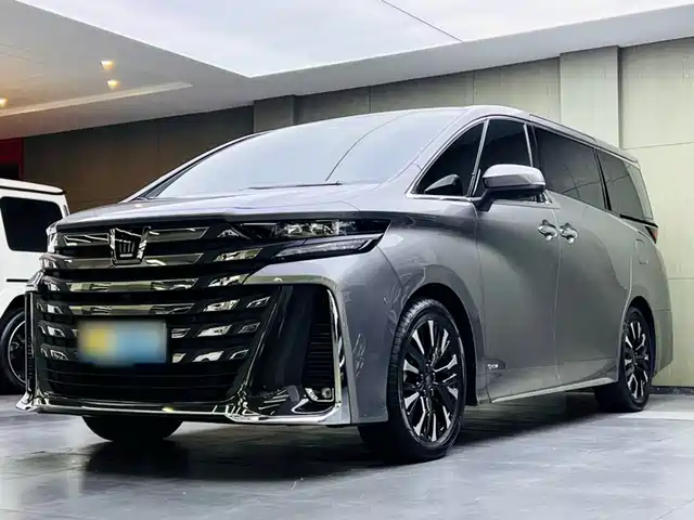Toyota Vellfire 2025