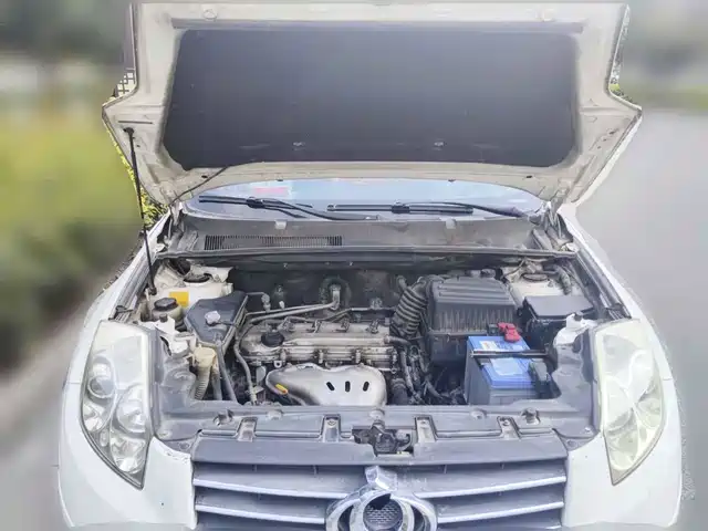 Geely GX7 2013 2.0L Manual Progressive — фото 3