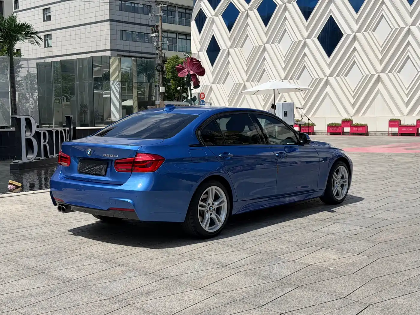 BMW 3 Series 2019 320Li M Luxury Package фото 3