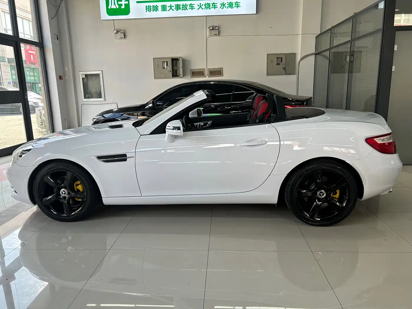 Mercedes-Benz SLK-Class 2014 2011 SLK 200 Fashion