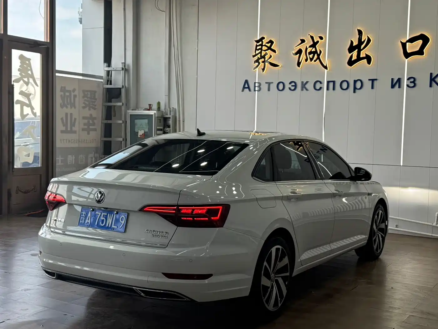 Volkswagen Sagitar 2021 280TSI DSG Excellence Edition фото 9