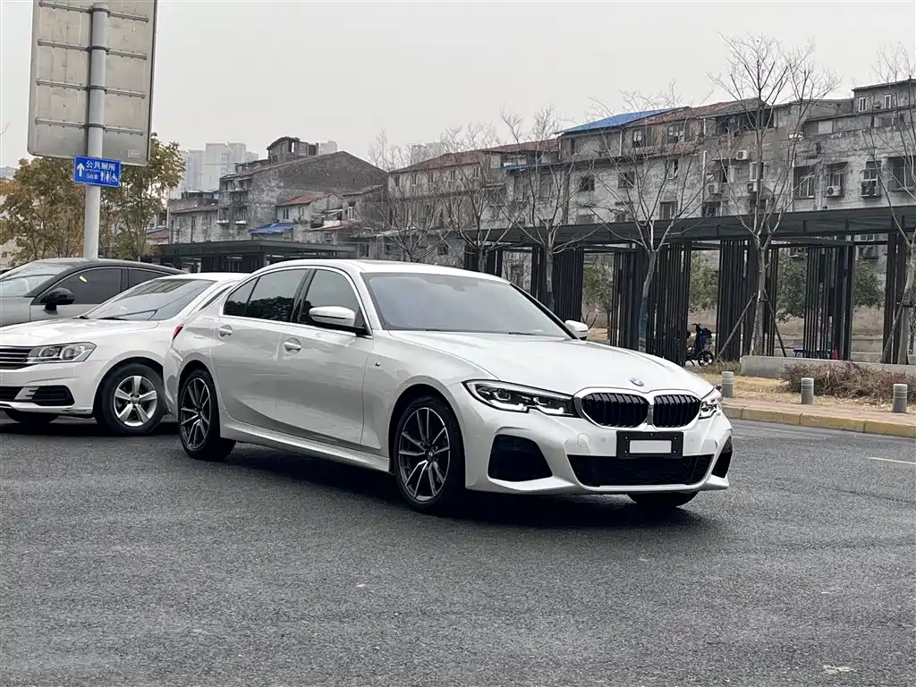 BMW 3 Series 2022 Facelift 320Li M Sport Package фото 3