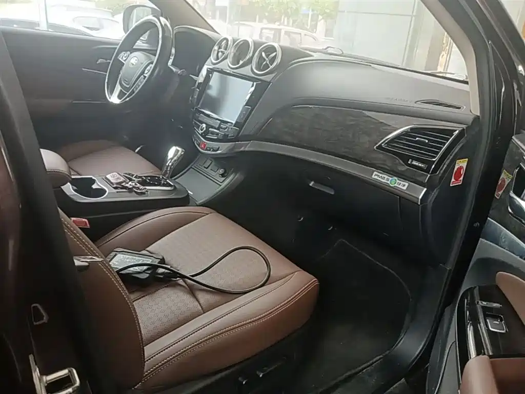 BYD S7 2016 2.0T Auto Premium Plus фото 25