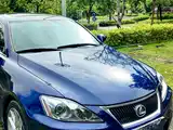 Фото 13 - Lexus IS