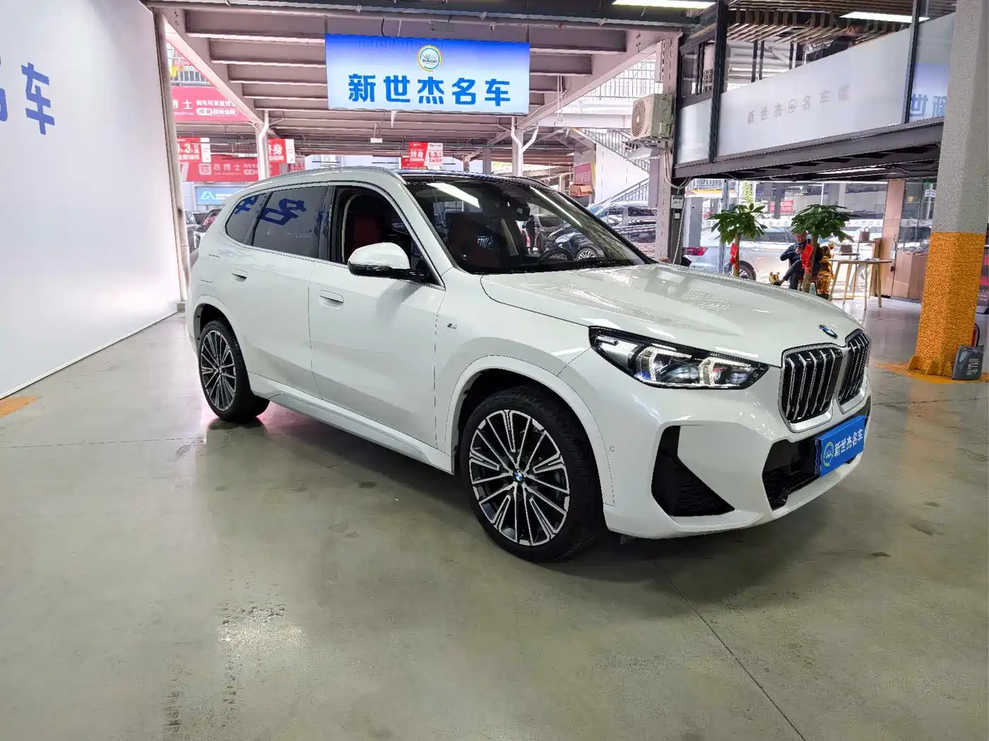 BMW X1 2024 xDrive25Li M Sport Package фото 3