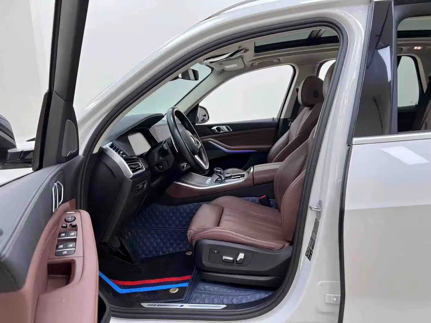 BMW X5 (Import) 2020 xDrive40i M Sport Package фото 15
