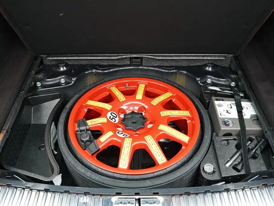Volkswagen Touareg 2011 3.0TSI Comfort фото 30