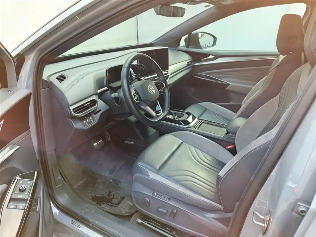 VOLKSWAGEN ID.4 CROZZ