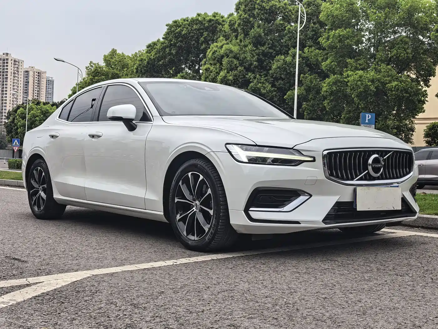 Фото 3 - Volvo S60