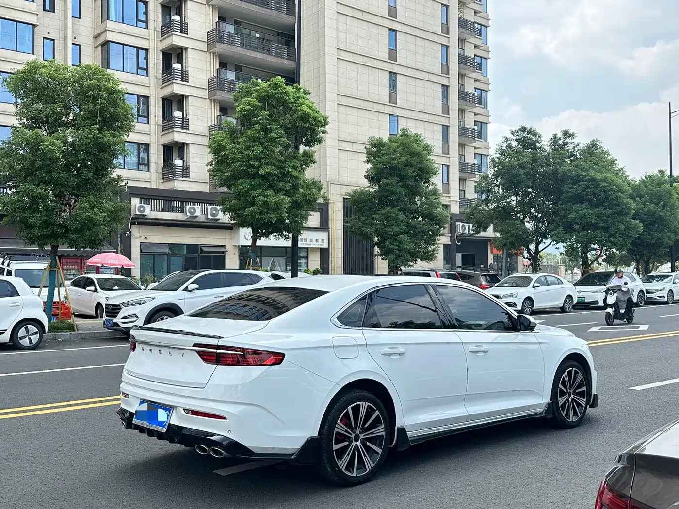 Фото 15 - Geely Preface