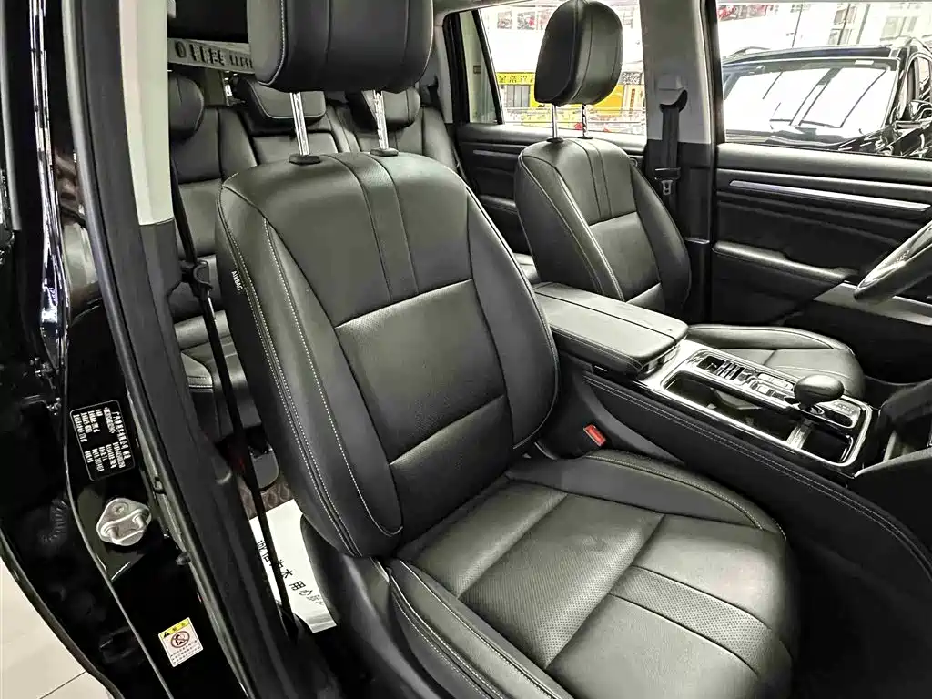 GAC Trumpchi Trumpchi GS8 2020 390T 2WD Luxury Smart Connect Anniversary Edition (7-Seater) фото 25